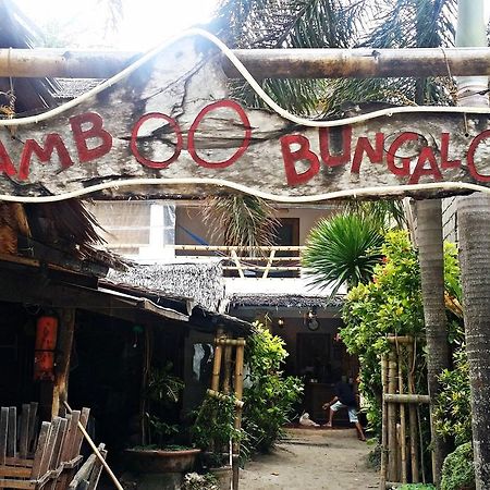 布加洛斯竹子酒店 Balabag  外观 照片